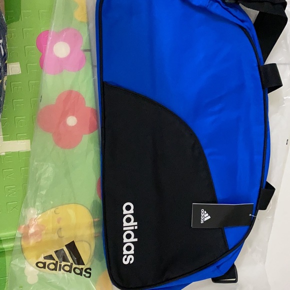 Adidas sport bag - Picture 5 of 5